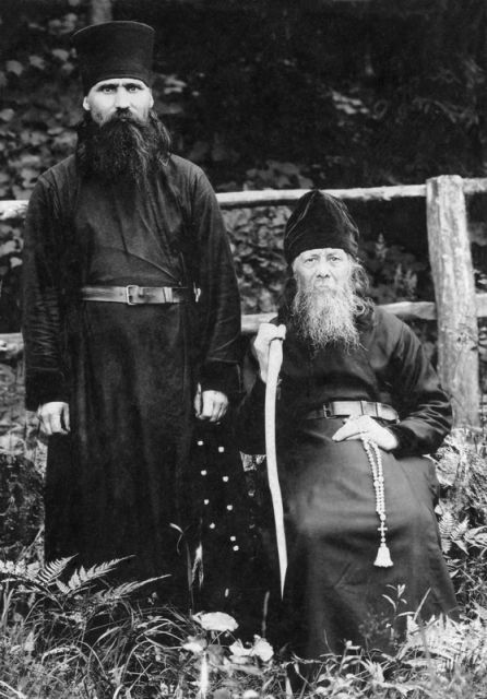 Преподобный Анатолий, старец Оптинский и его келейник Варнава (Клыков)