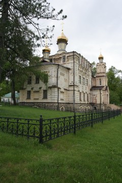 Храм в честь свт. Льва Катанского <br />и прп. Иоанна Рыльского